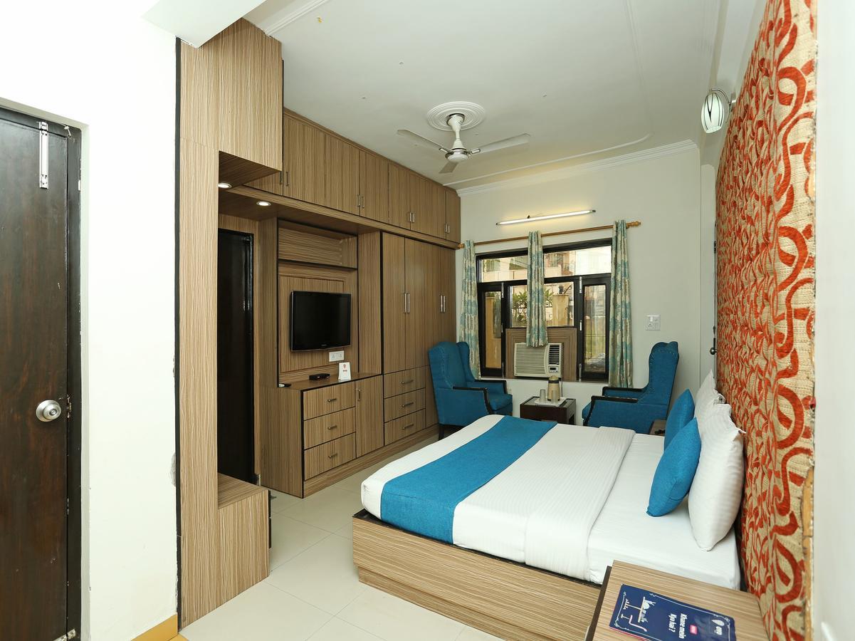 Oyo 10425 Queens Pearl Inn Dehradún Kültér fotó